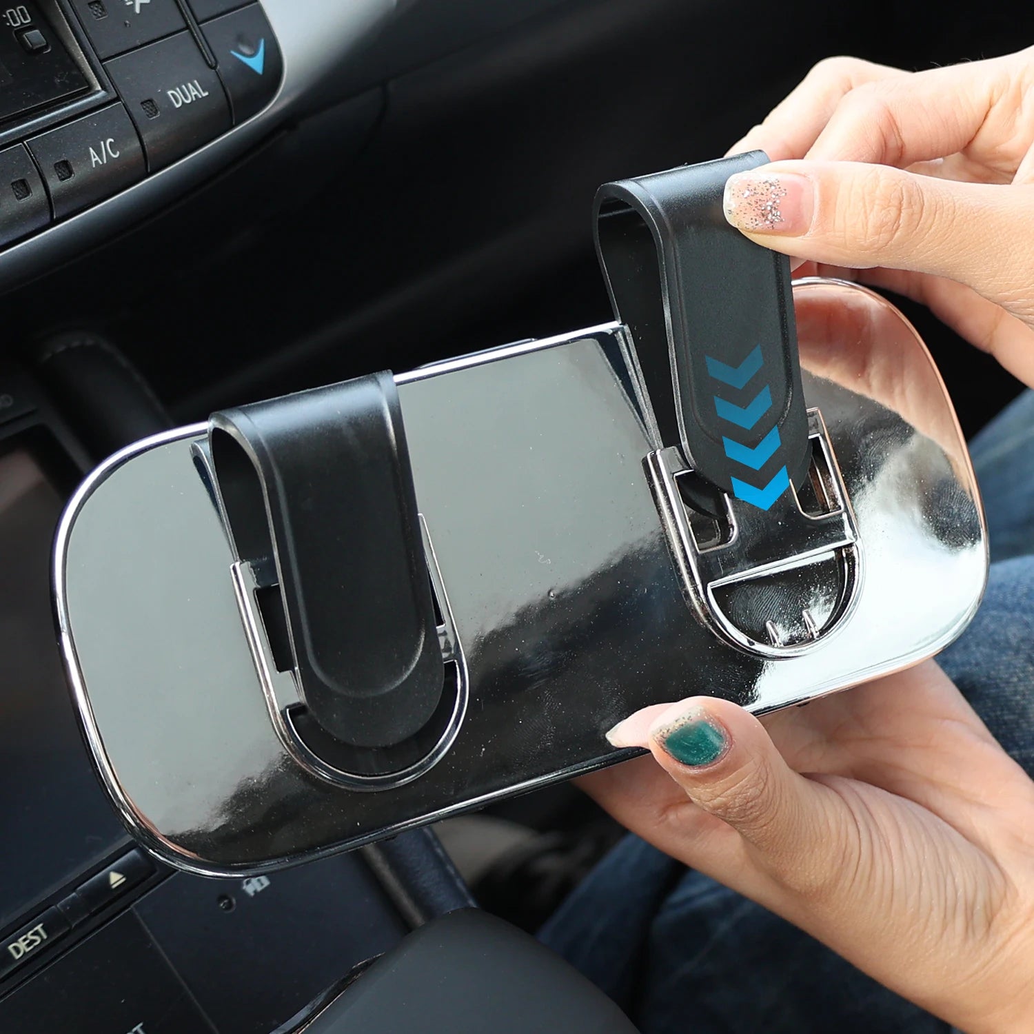 Portable Car Glasses Holder Sun Visor Clip Box
